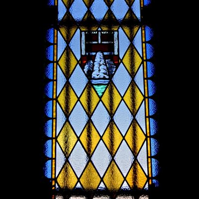 Fe