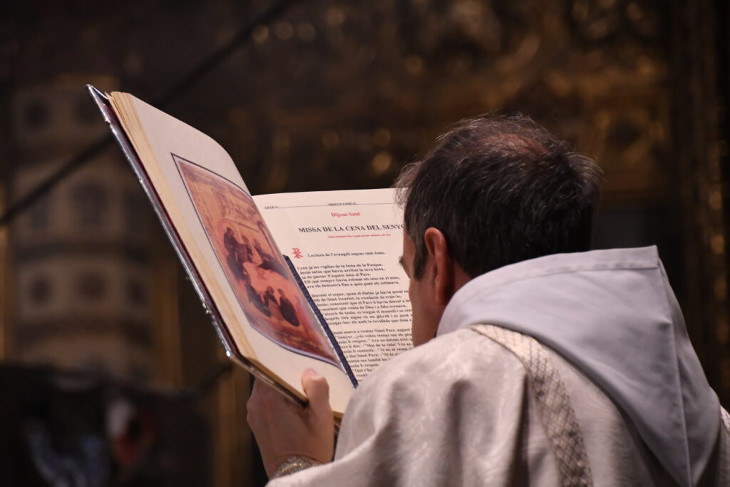 Missa de la Cena del Senyor, Dijous Sant, a Montserrat.