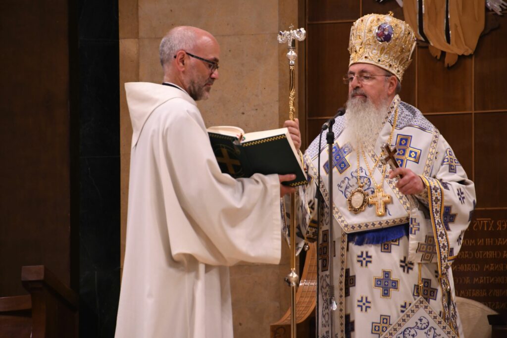 Celebració dels vint-i-cinc anys de l'ordenació sacerdotal del P. Manel Nin, exarca apostòlic per als catòlics de tradició bizantina a Grècia i bisbe titular de Carcàbia, el 23 d'abril de 2023.