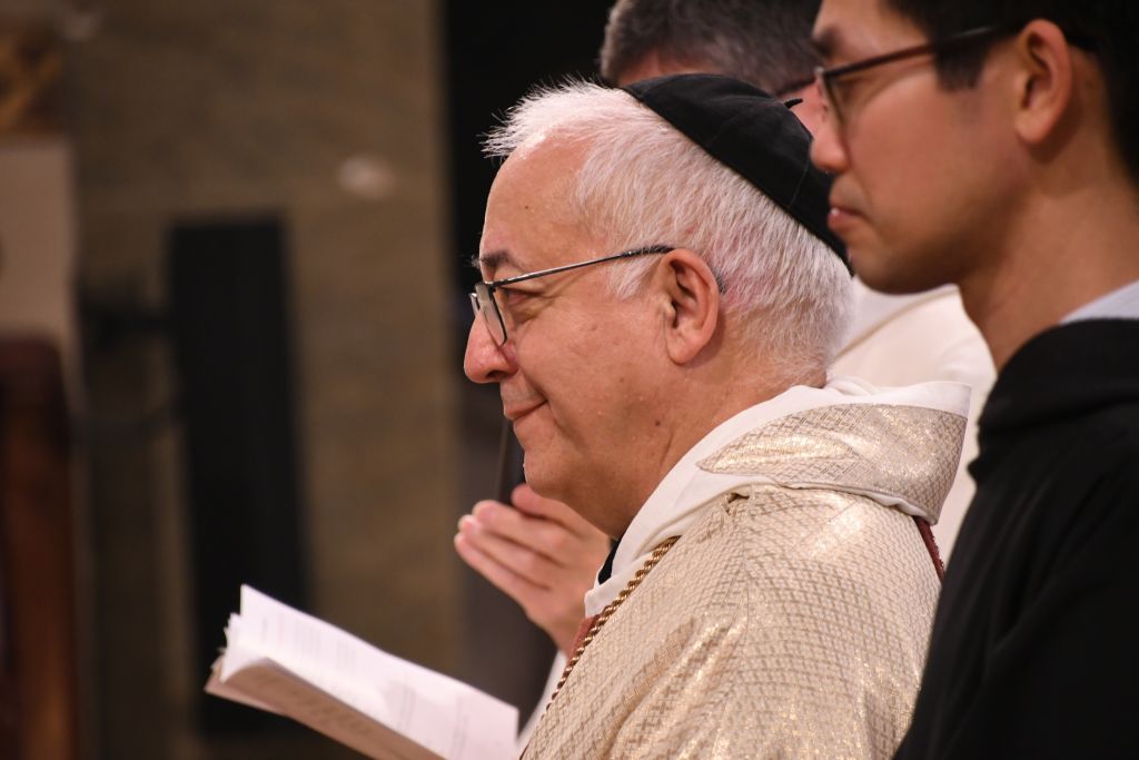 Benedicció abacial de l'Abat President de la Congregació Benedictina Sublacense-Cassinesa, P. Ignasi M. Fossas i Colet per l'Abat de Montserrat, P. Manel Gasch, dissabte 7 de setembre del 2024 a la Basílica de Montserrat.